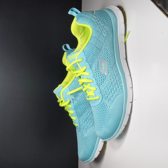 Skechers Skech-Knit Blue-Green Sneakers - Picture 3 of 9